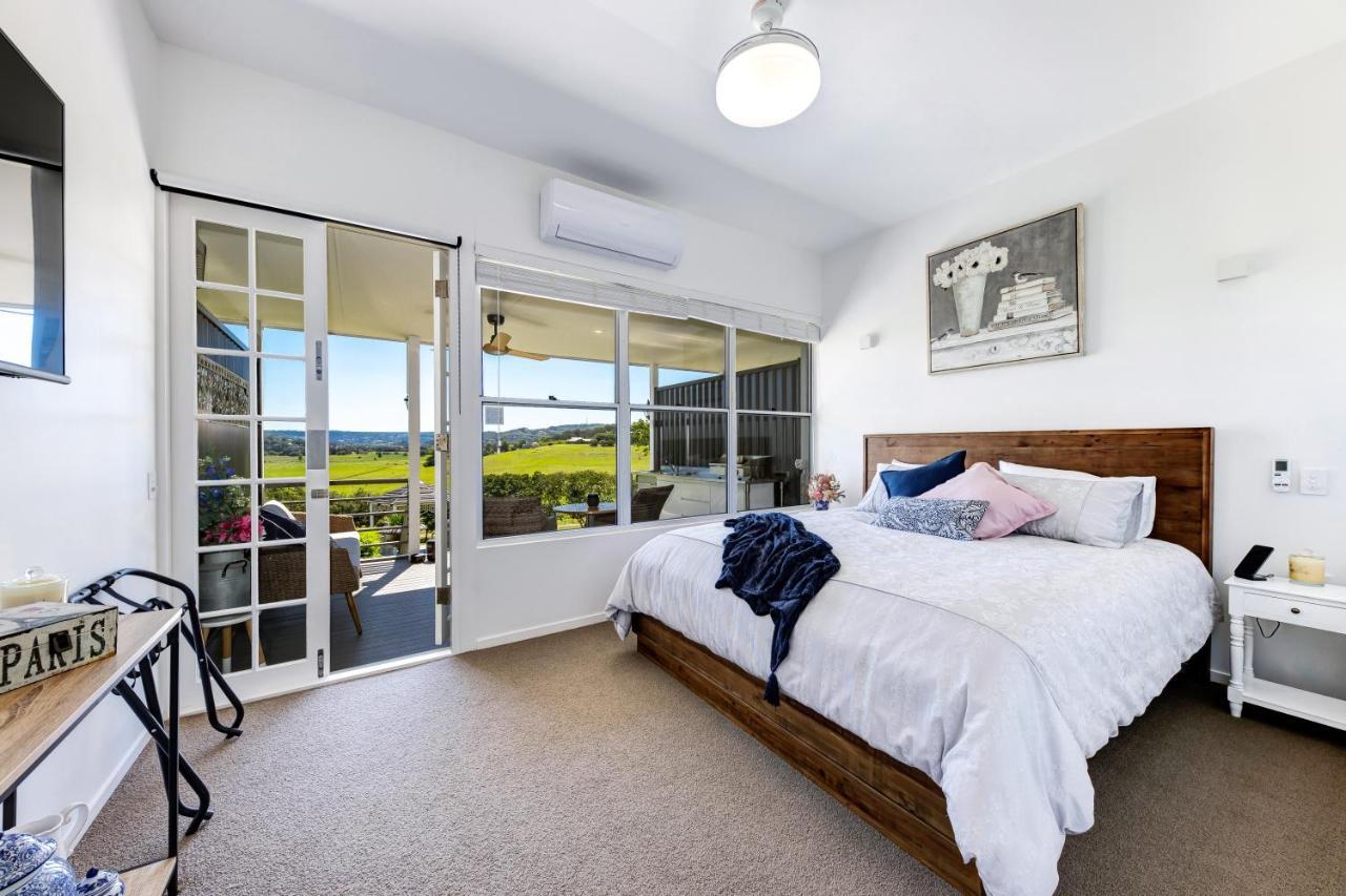 Апартаменты Belle Vue Manor Couples Retreat Маручидор Экстерьер фото